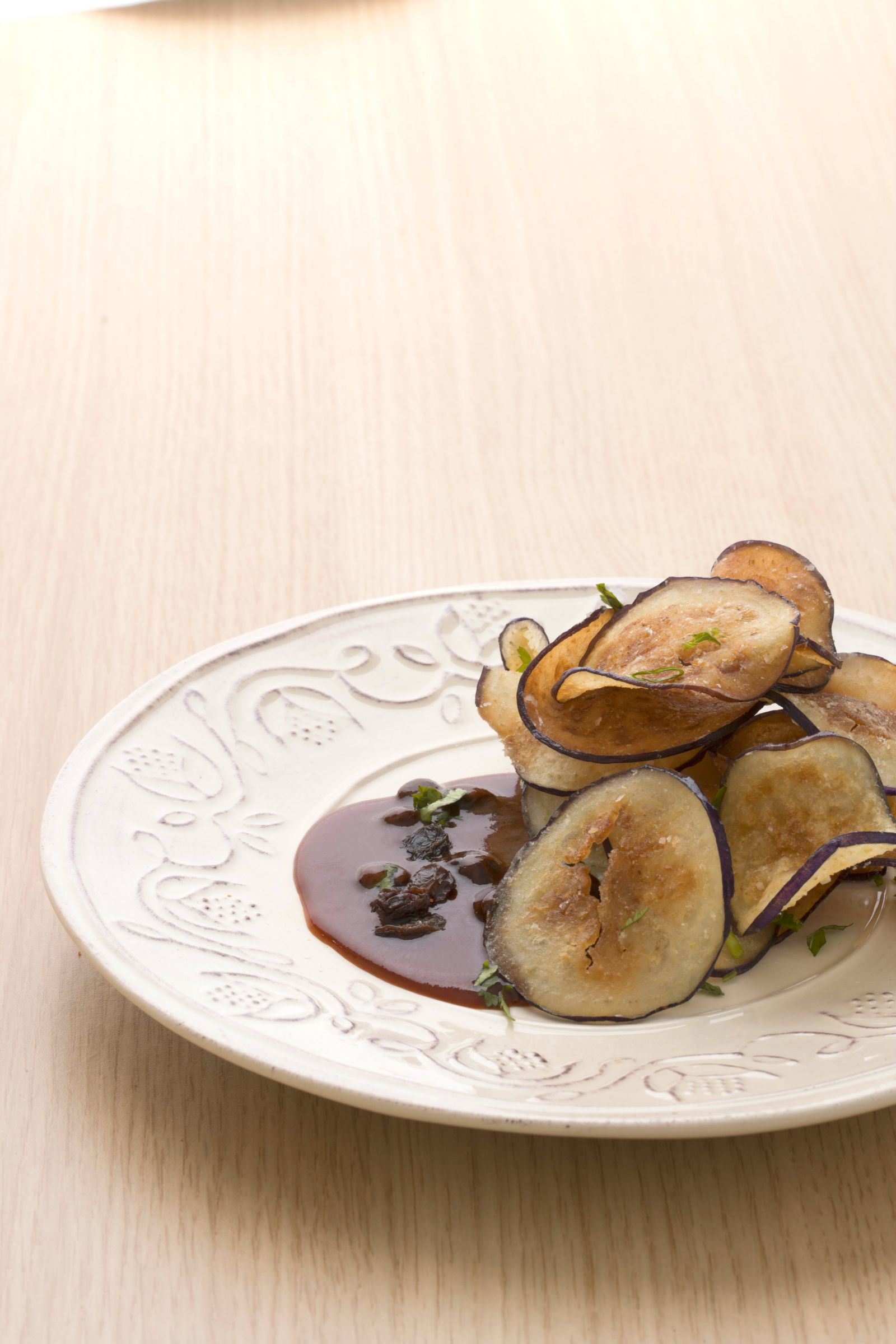 , Eggplant chips with California Raisin dip