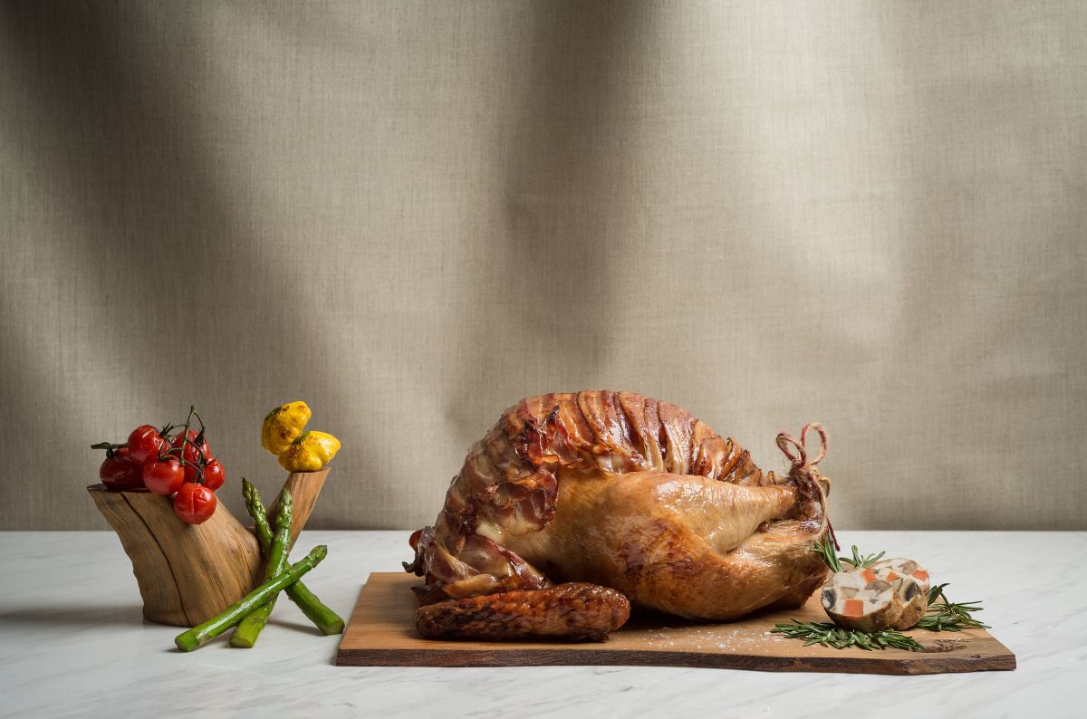 , epicure’s 12 Days Of Christmas Giveaway Day 7: Maple Wood Bacon-Wrapped Tom Turkey from InterContinental Singapore